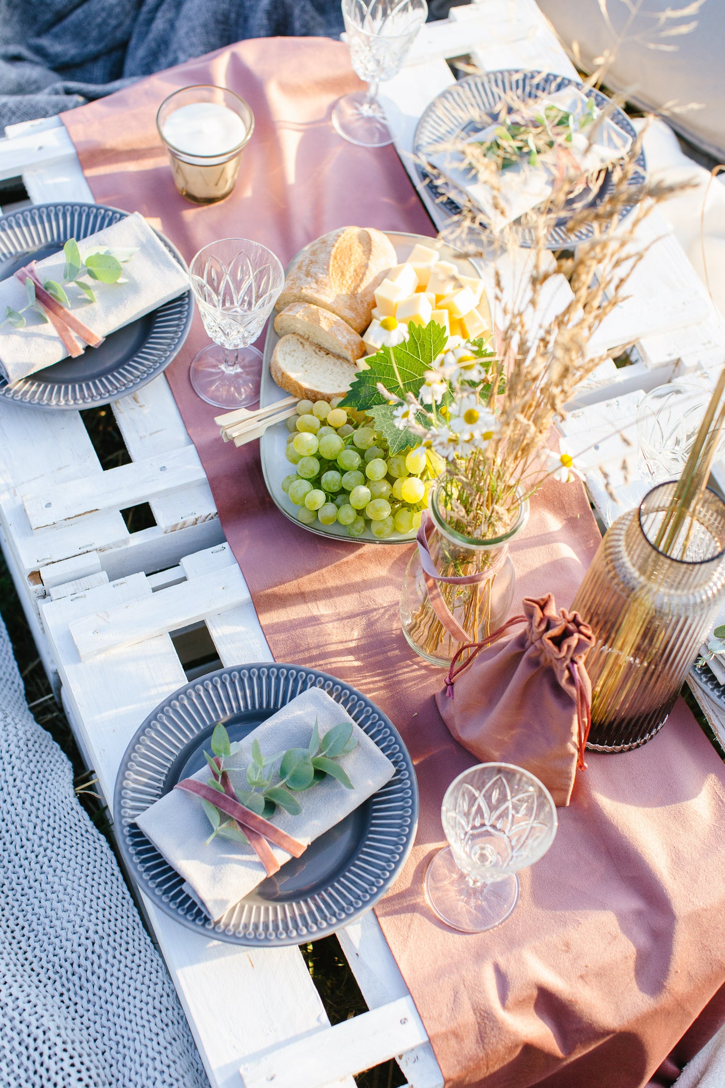 2. Wahl:Tischläufer Samt Altrosa