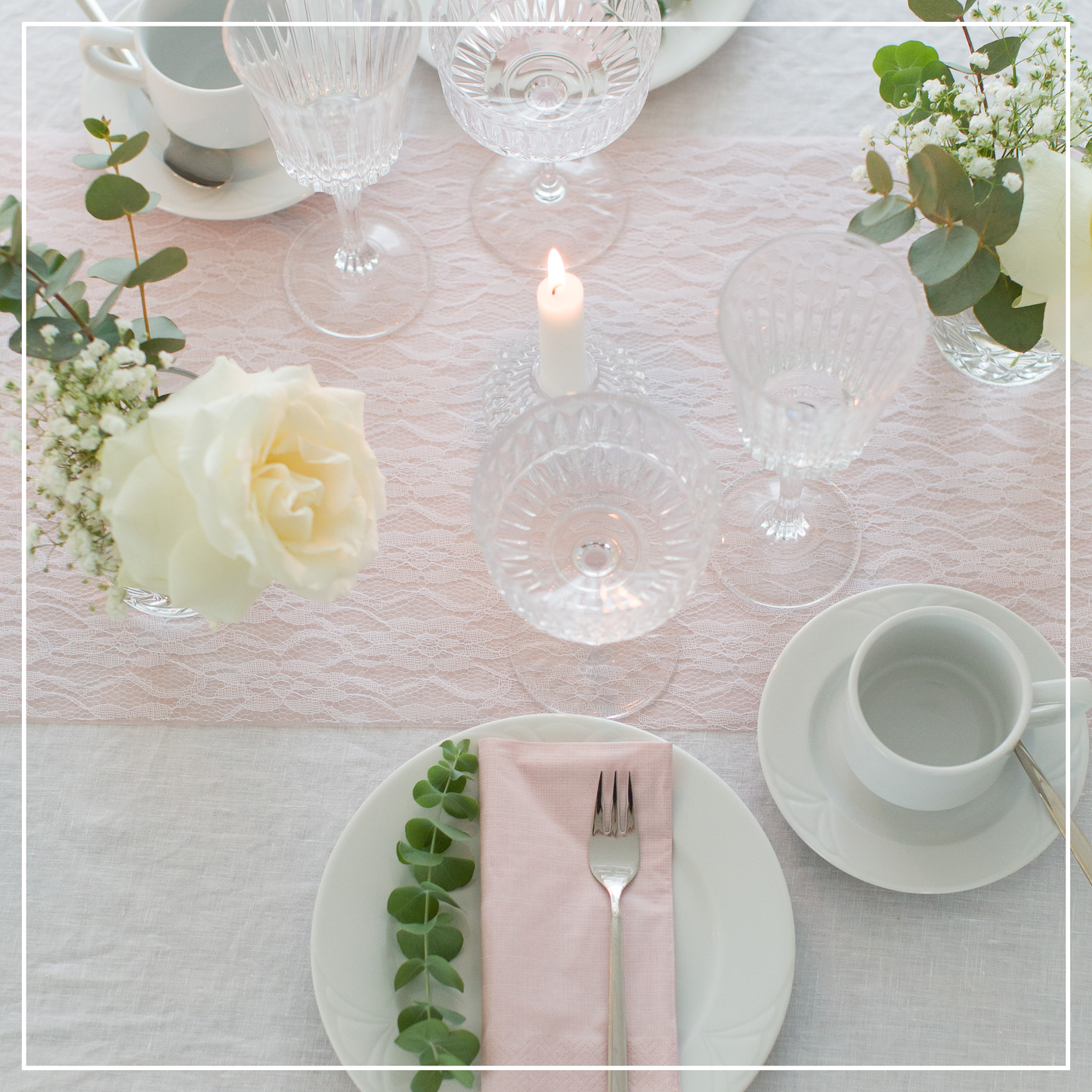 Tischdeko Set in Blush Rosé und Weiß, breite Spitze