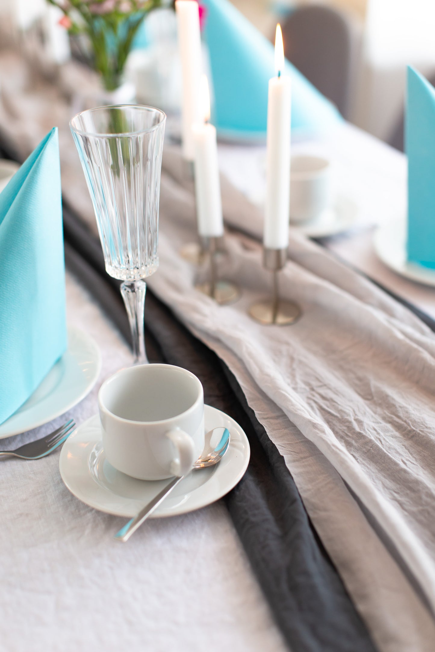 Musselin Tischläufer, Hellgrau