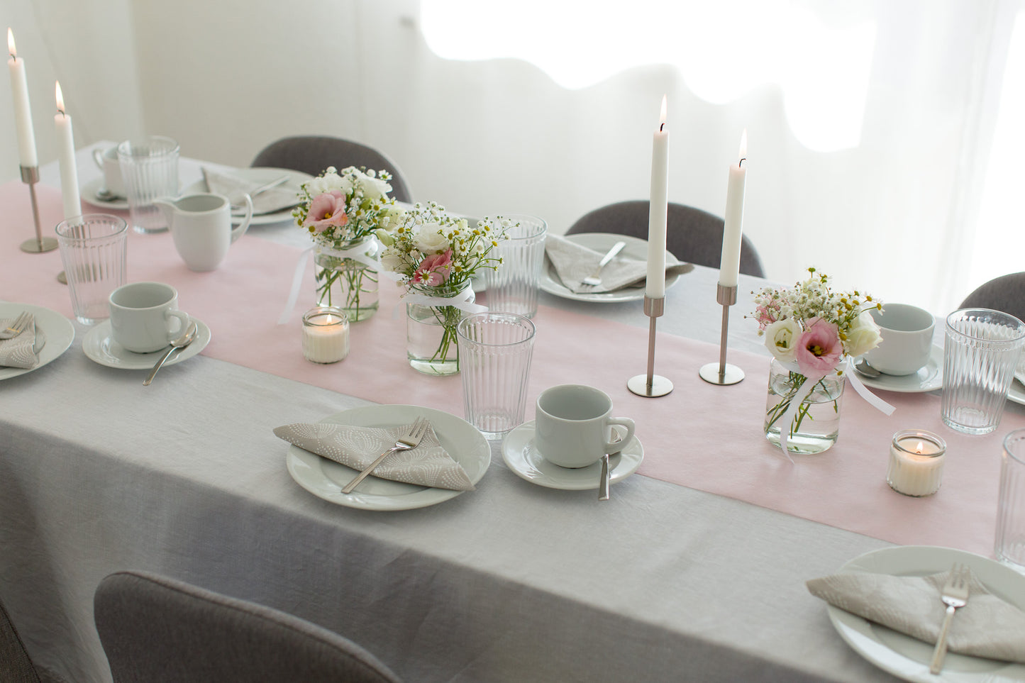 2. Wahl: Tischläufer Vlies Blass Rosa