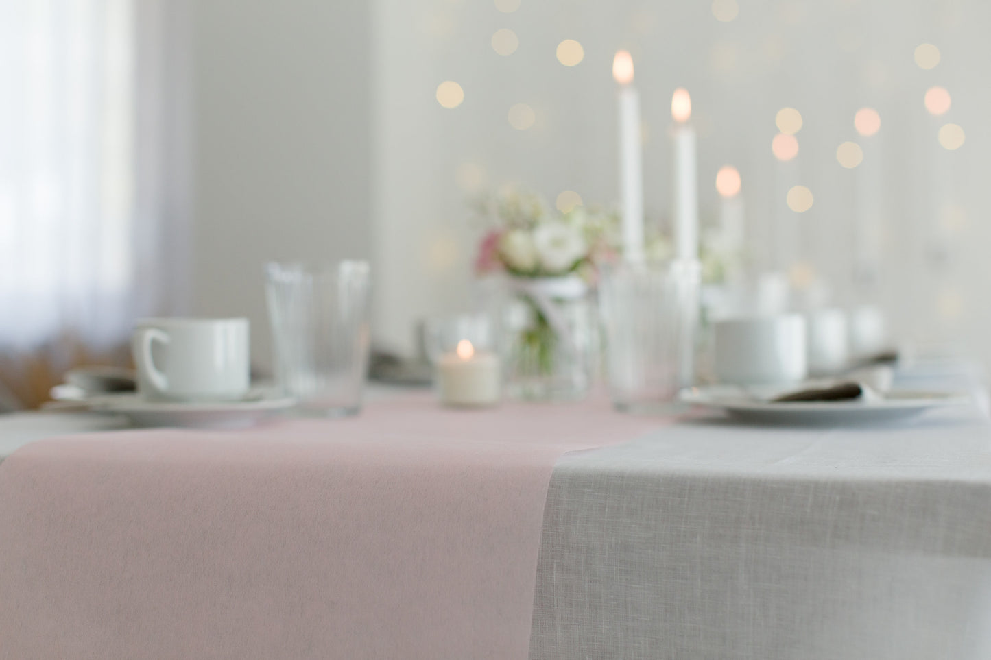 2. Wahl: Tischläufer Vlies Blass Rosa