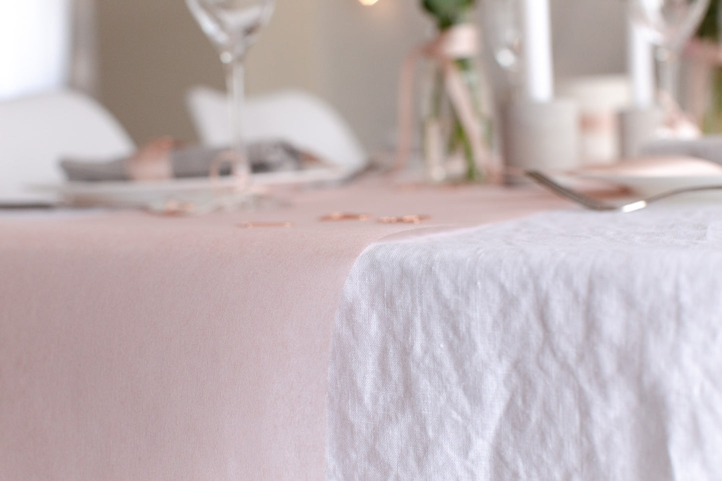 2. Wahl: Tischläufer Vlies Blush Rosé