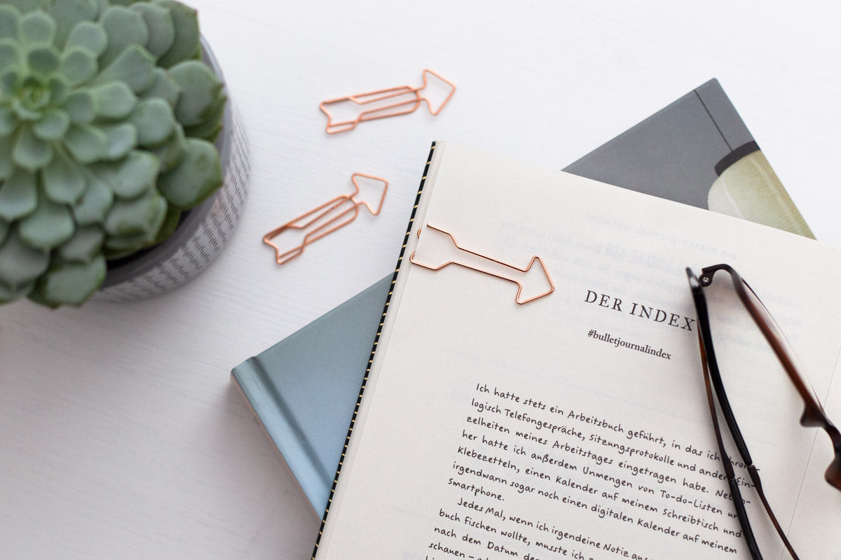 Motiv Büroklammern Pfeil, Roségold